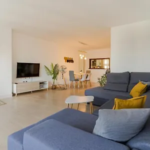  Apartamento Frente Al Mar Torres De Playamar En España